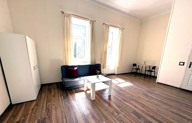 Na prenájom 1 izbový byt  - centrum Liptovský Mikuláš