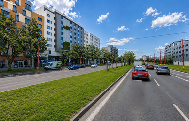 Prenájom veľkého parkovacieho státia GREEN ATRIUM, Trnavská cesta