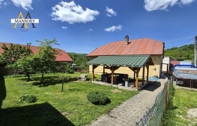 NA PREDAJ, Rodinný dom  568m2 pozemok v Obci Veľké Rovné