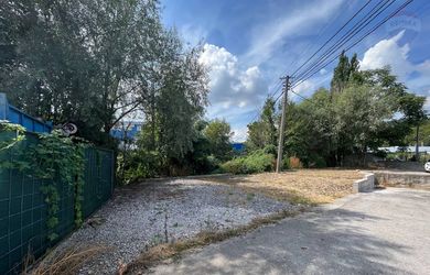 PRENÁJOM Plochy cca 400 m2 v priemyselnej časti Prievidza
