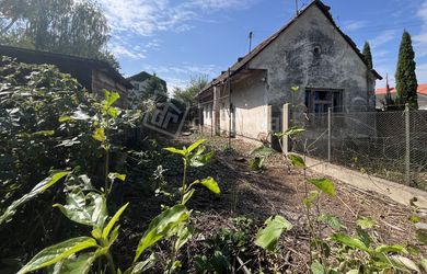 DIRECTREAL|ZNÍŽENÁ CENA! POZEMOK 612 M2 - VÝBORNÁ POLOHA BLÍZKO KOMPY - VO VOJKE NAD DUNAJOM