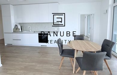 Prenájom priestranný 3-izbový slnečný byt/apartmán na Rožňavskej ulici v Bratislave bytovom komplexe OLIVIA Residence.