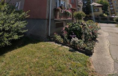 3-i byt-nepriechodné izby-balkón-garáž-atraktívna lokalita-zeleň a pokoj, CENTRUM mesta na pešo - Uhlisko
