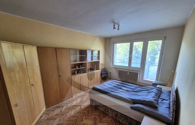 2-izbový byt s dvoma balkónmi / 66 m2 / - Žilina ( Širšie centrum )