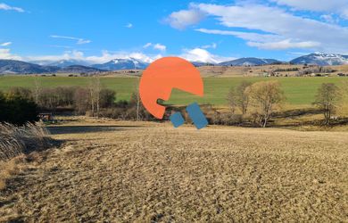 Slnečné pozemky na výstavbu rekreačnej chaty alebo rodinného domu v Rohoznej, Brezno