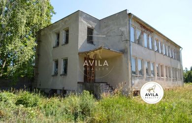 AVILA NA PREDAJ: polyfunkčný objekt s potenciálom na rekonštrukciu 290m2 - Križovany