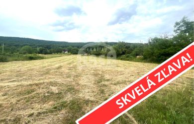 Pozemok s krásnym výhľadom v obci Vinné