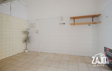 Na prenájom skladový priestor Nemšová