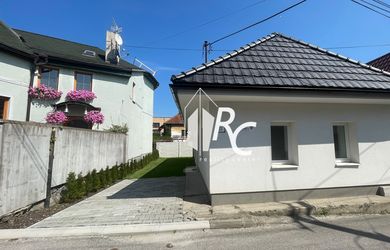 2 izbový Zrekonštruovaný rodinný dom v obci Turčianske Kľačany