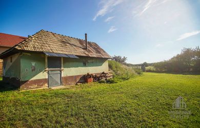 Na predaj pivničná chata iba 14 km od Komárna