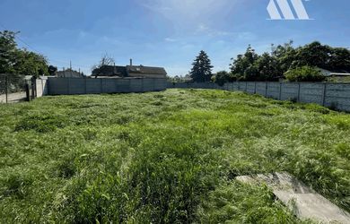 Stavebný pozemok na predaj – 718 m², Nový Ružinov