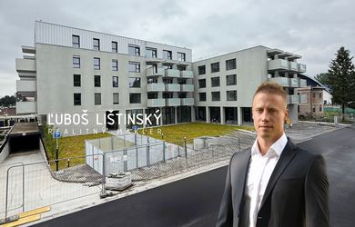 NA PRENÁJOM Obchodný priestor 79m2,  Bytový dom Kukučínova, Poprad