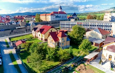 Atraktívny meštiansky dom s veľkou záhradou v Levoči