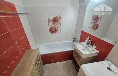 REZERVOVANÉ/1 izbový byt Bánovce nad Bebravou /DUBNIČKA/LOGGIA
