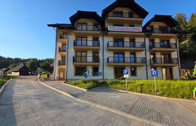 3 IZBOVÝ APARTMÁN PRIAMO PRI SVAHU V LITMANOVEJ