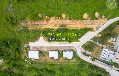 HALO reality - Predaj, pozemok pre rodinný dom 745 m2 a 710 m2 Považská Bystrica - EXKLUZÍVNE HALO REALITY