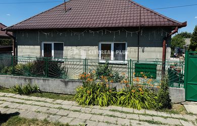 Ponúkame Vám na predaj rodinný dom v obľúbenej a vyhľadávanej časti mesta Kolárovo