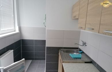 Kancelárske priestory na prenájom, Žarnovica od 13 m2