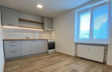 2 izbový byt, Handlová, ul. 29.augusta, zrekonštruovaný