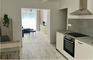 BA II. Na prenájom 2 izbový byt na Kulíškovej ulici