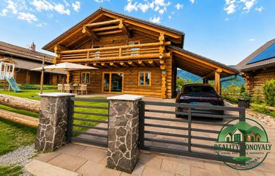 Luxusný chalet na prenájom v tichej a súkromnej časti Donovál
