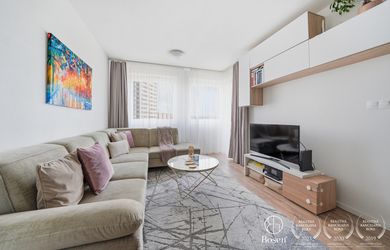 BOSEN | Slnečný 2 izbový byt s loggiou, Lužná, Petržalka 52m2