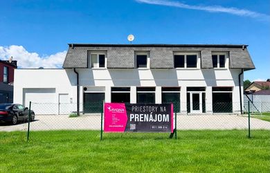 NA PRENÁJOM – PRIESTORY v rôznych výmerách – ul. Hlavná