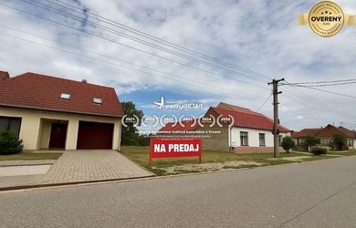 stavebný pozemok 1222m² v obci Košolná