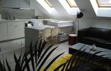 Moderný 2i byt 52 m2, v centre mesta, výhľad na hrad