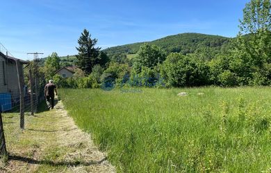 NA PREDAJ - Záhrada 1637m2 v obci Počúvadlo, Banská Štiavnica