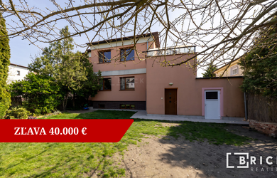 PREDAJ: Rodinný dom s pozemkom 540 m2 a garážou 60 m2, Bratislava