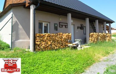 Nádherná chalupa vo vyhľadávanej lokalite- Kamenné Kosihy