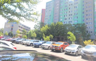 Predaj-3i byt v pôvodnom stave, Blagoevova ulica - Bratislava-Petržalka