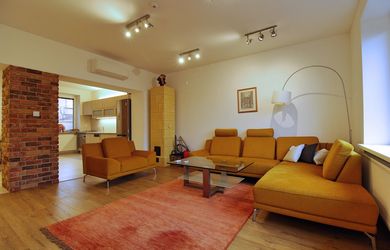 2-izbový byt 70 m² s dvorom a parkovaním | Centrum Nitry