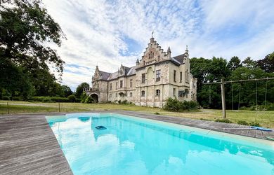 Historické bývanie v zámku Schloss Walterskirchen | Výnimočné miesto len 10 minút od Bratislavy