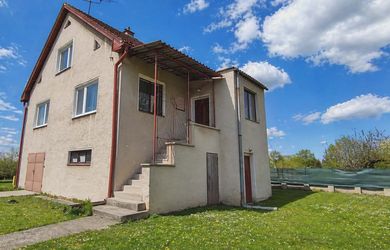 SPEKTRUM REALITY - Na PREDAJ Rodinný dom s garážou, pozemkom 802 m2, Nitrianske Pravno, okres Prievidza