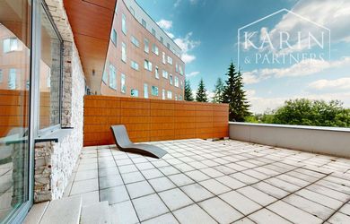 Na predaj atraktívny 1-izb.apartmán pri jazere Štrbské pleso