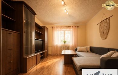 2-izbový byt s vlastnou záhradkou,plynovým kotlom, špajzou