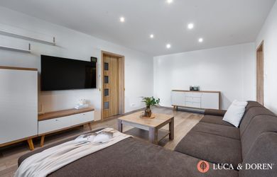 Na prenájom | 2-izbový byt |  Nová Dubnica | 56m² | kompletná rekonštrukcia