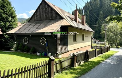 GARANT REAL - predaj chalupa / rodinný dom, obec Zázrivá, časť Havrania, pozemok 615 m2, okr. Dolný Kubín