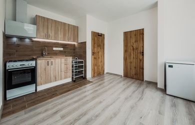 Rekonšturovaný 1 izbový byt - NA PRENÁJOM | Sídlisko Rimava
