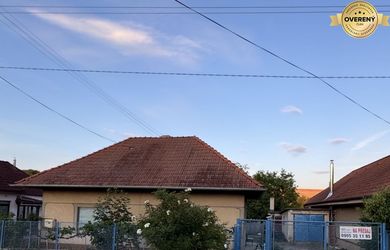 Predáme 5 izb. rodinný dom- Trávnica