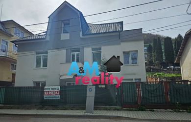 Budova Trenčianske Teplice 621 m2