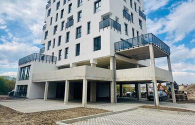 Na predaj 2-izbový byt s loggiou v novostavbe Square v Poprade - 6B