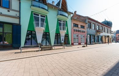 Na predaj polyfunkčná budova, 320 m2 - Centrum, Michalovce