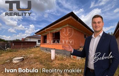 Na predaj rodinný dom, hrubá stavba v obci Nový Cabaj, 113 m2 úžitkovej plochy, pozemok 449 m2