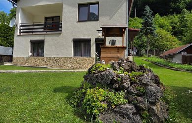 Na predaj: Priestranný rodinný dom / chalupa s pozemkom v srdci prírody – Turecká (Veľká Fatra)