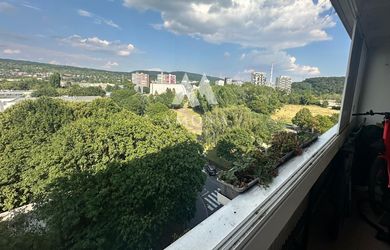 Na predaj: Slnečný byt 30 m² s balkónom a nádherným výhľadom