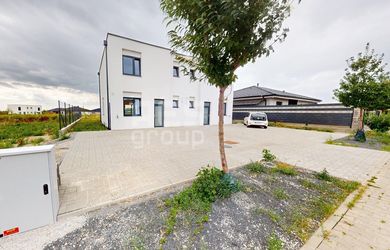 PREDAJ, atraktívny 4 izbový rodinný dom v štandarde, Malé Hliny, Modra