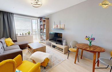 Prenájom dvojizbový byt s garážou, 55 m2, Palárikova Senica
